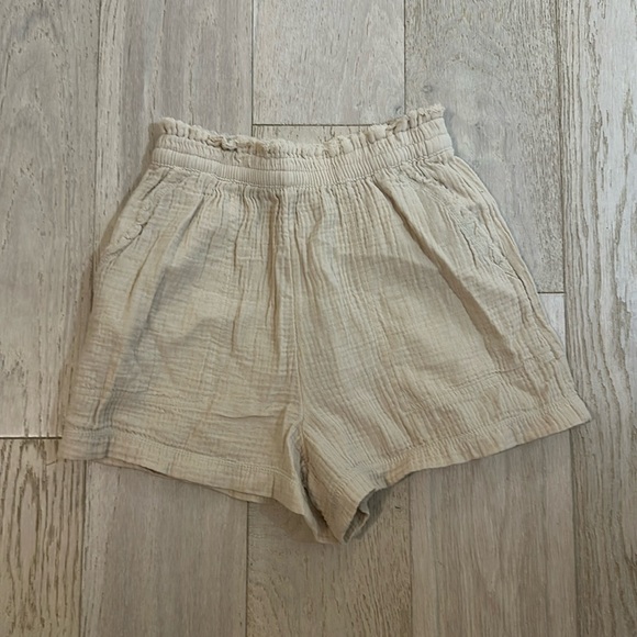 Pants - Tan Aerie shorts